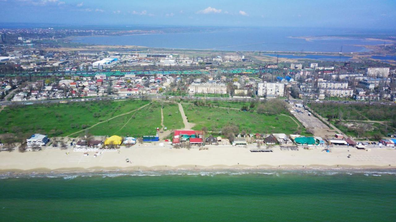 Flat At Luzanovka Lejlighed Odessa Eksteriør billede